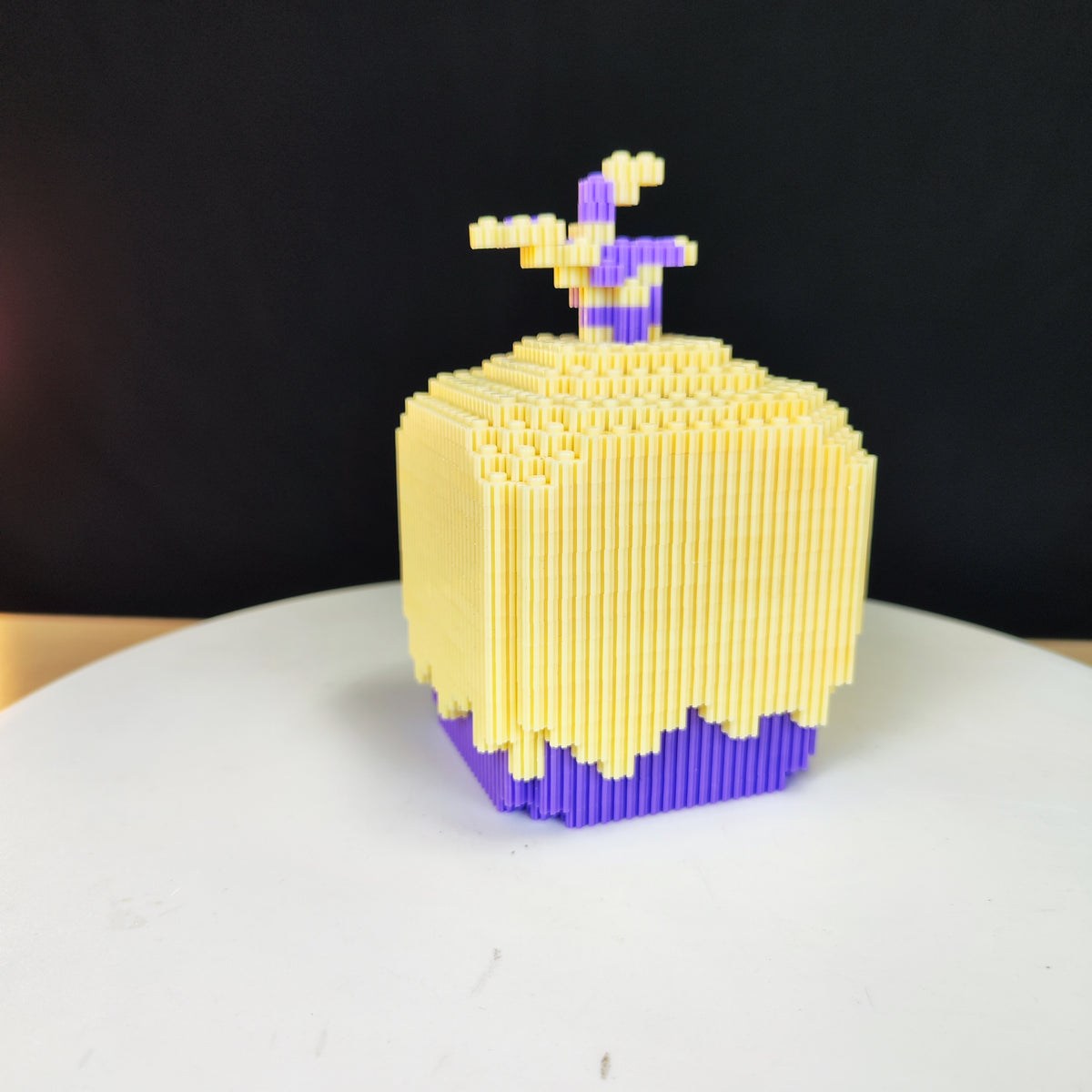 Dough Fruit MOC Building Blocks - Anime-Inspired Brick Model