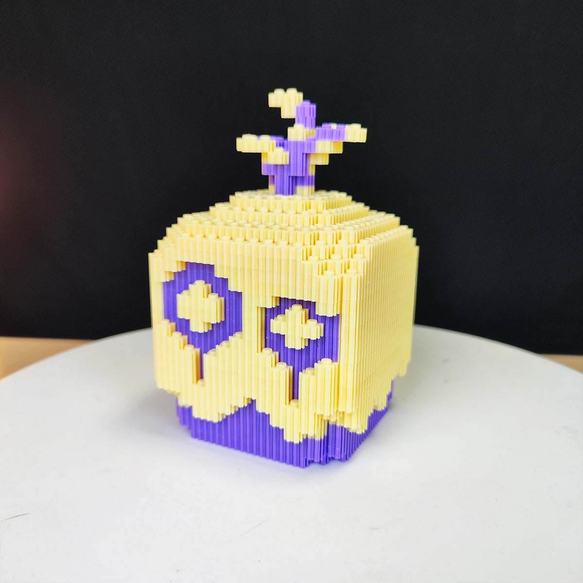 Dough Fruit MOC Building Blocks - Anime-Inspired Brick Model